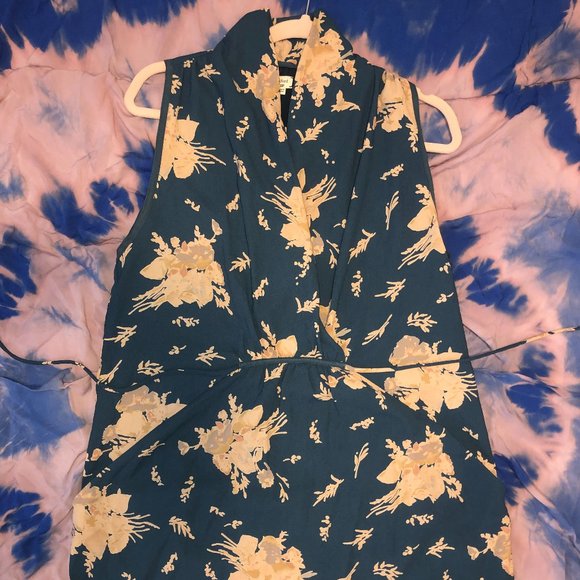 WILFRED Aritzia Mini Dress - Picture 3 of 3